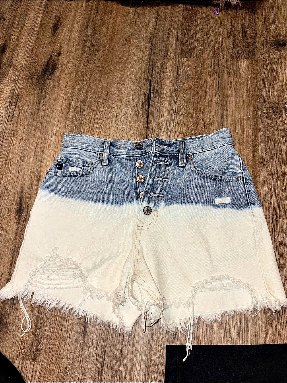 Kancan Ombre Distressed Jean Shorts in Blue & White